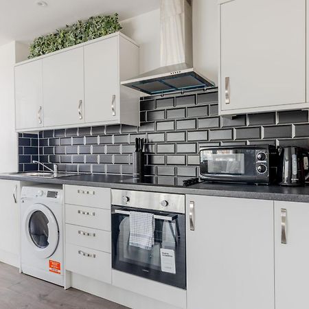Vertigo Boutique Sleeps 4 London Kingston upon Thames  Exterior foto